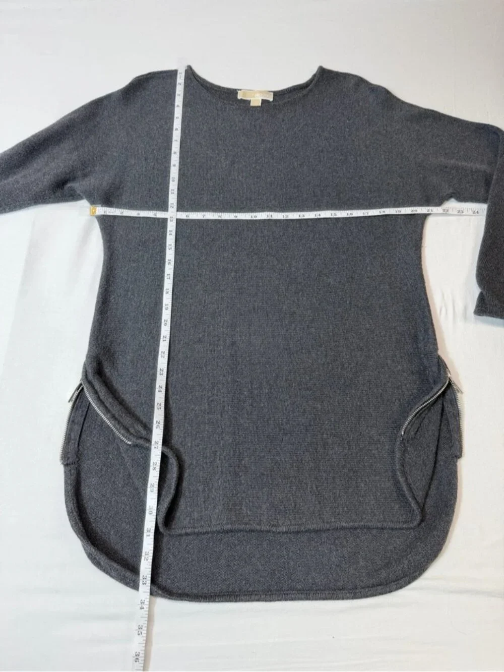 Michael Kors Charcoal Gray Side Zipper Knit Pullover Tunic Sweater Size M. 1853